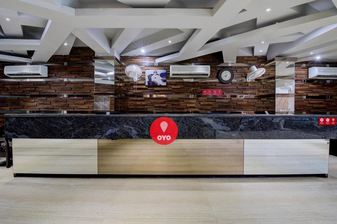 Oyo 1545 Hotel Shivani International Ahmedabad Exterior foto